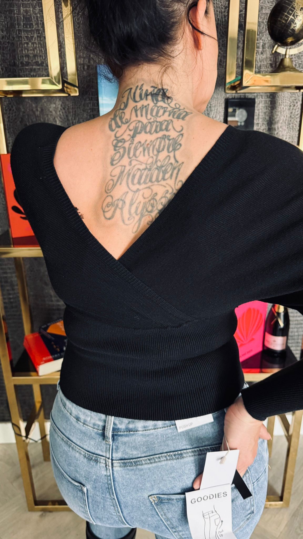 V-hals Top | Zwart