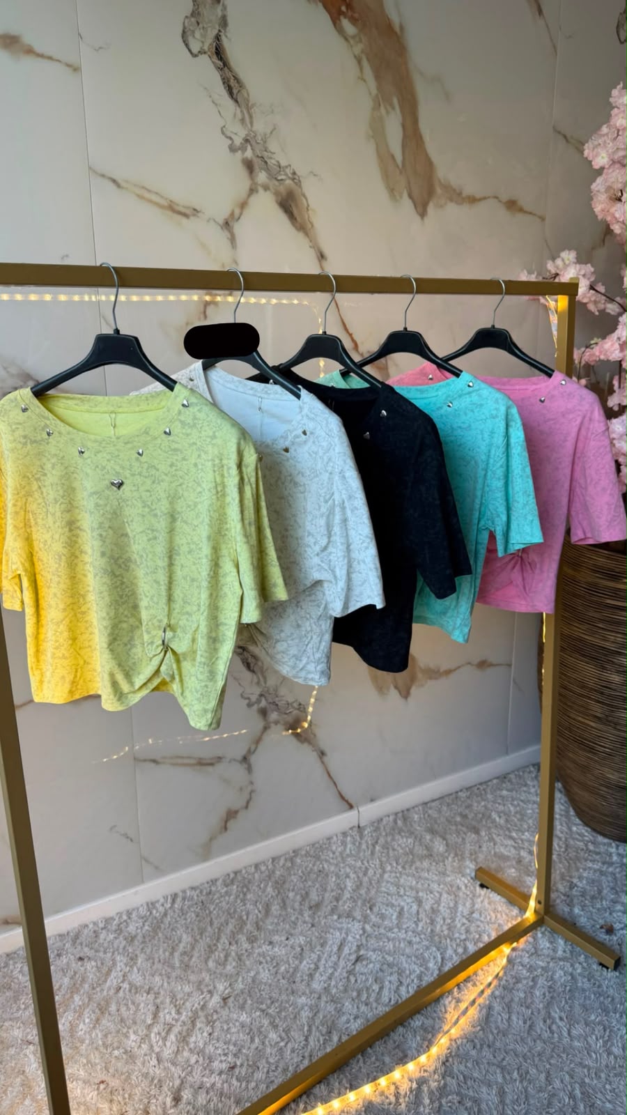 shirts  DIVERSE KLEUREN! CHECK IT OUT 😍