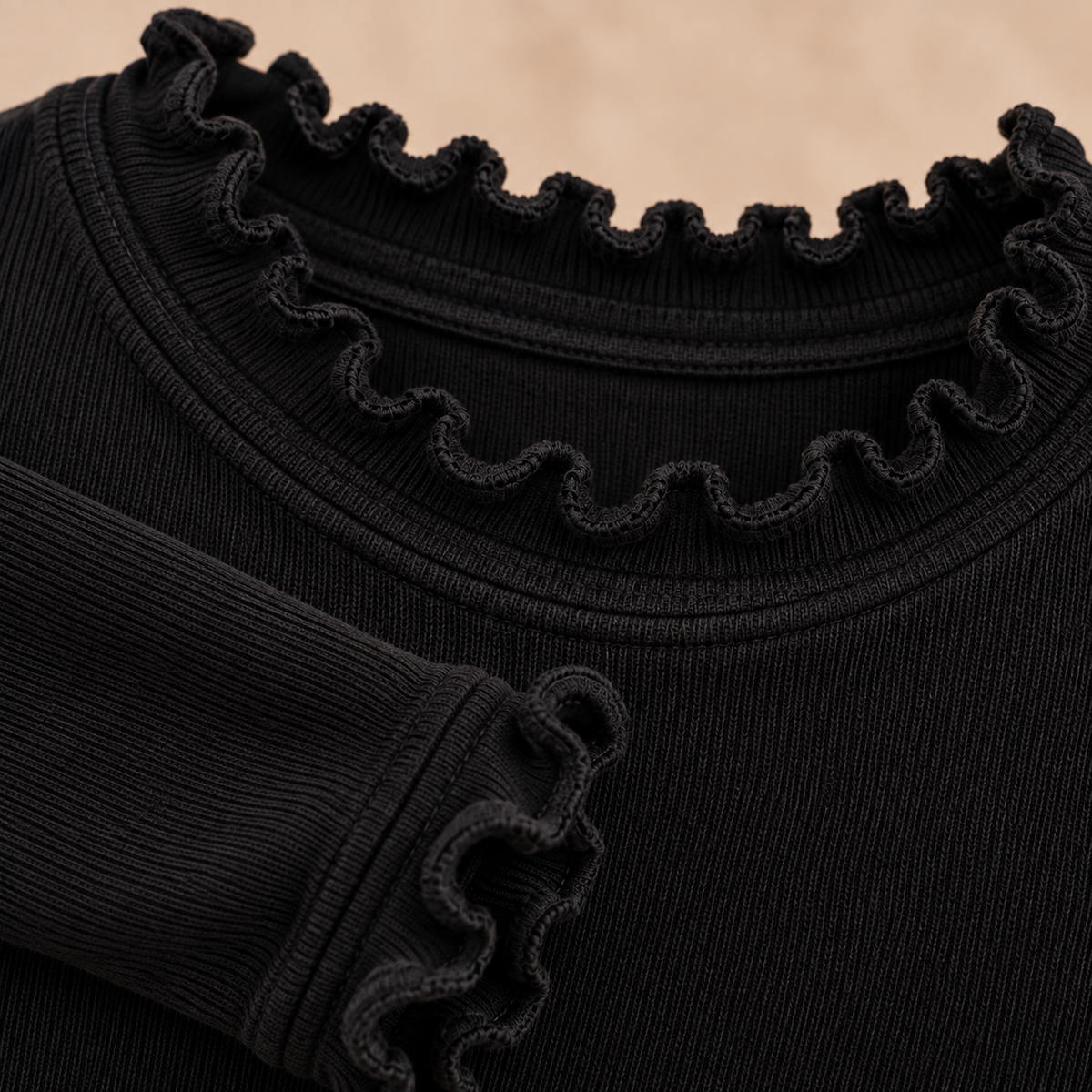 Yesly top stretch zwart